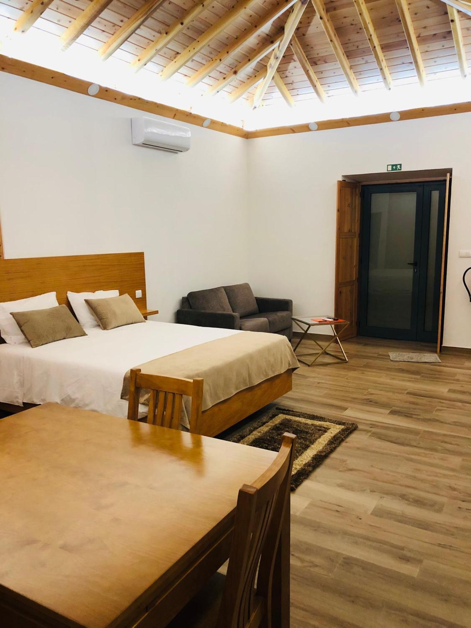 Amu- Apartamentos Misterios Da Urzelina 外观 照片