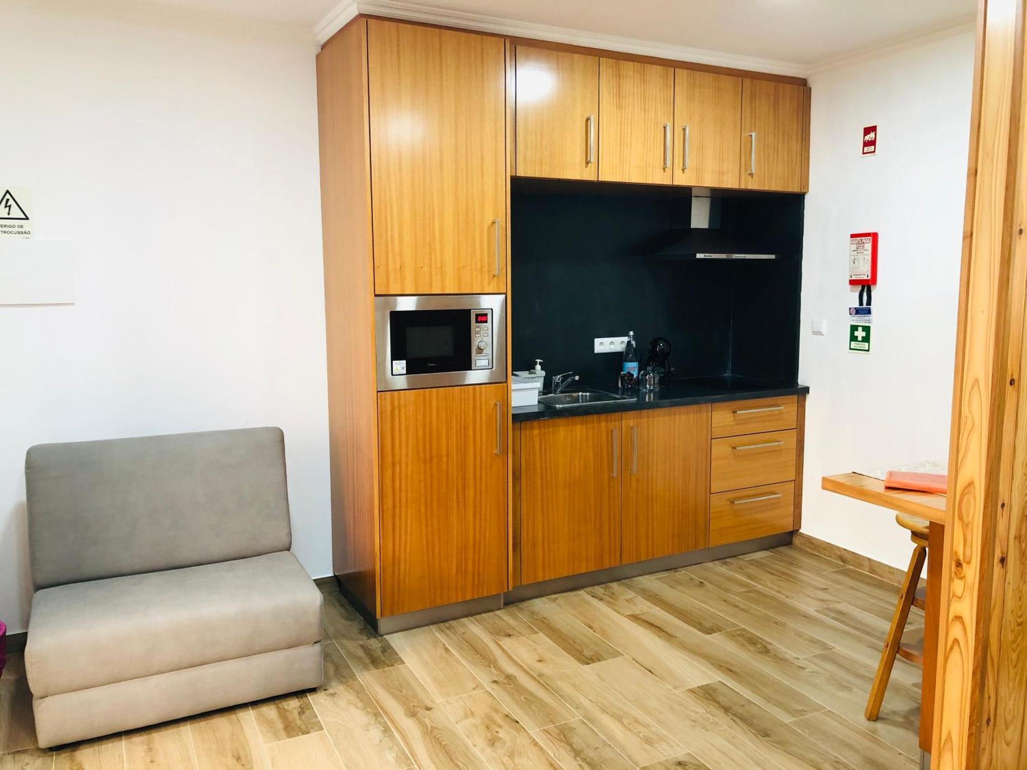 Amu- Apartamentos Misterios Da Urzelina 外观 照片