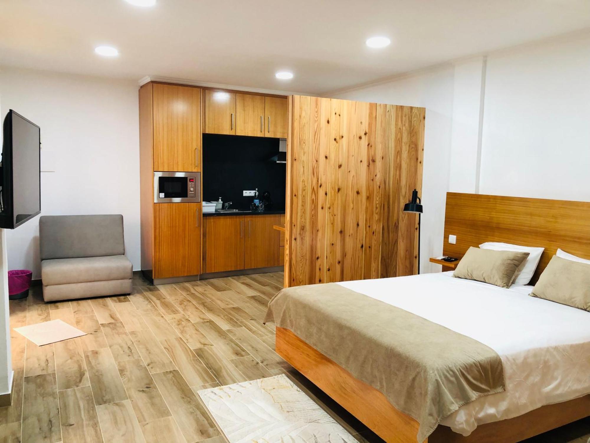 Amu- Apartamentos Misterios Da Urzelina 外观 照片